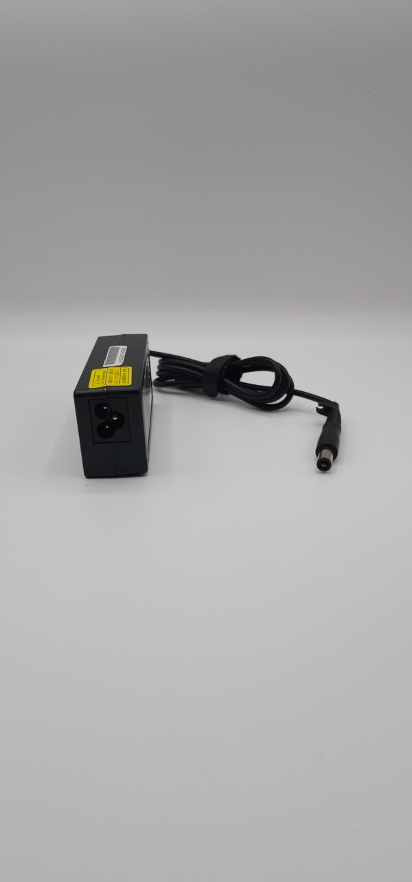 HP Laptop Adapter Charger 65W 18.5V 3.5A Big Pin 7.4mm x 5.0mm Big Pin - Image 4